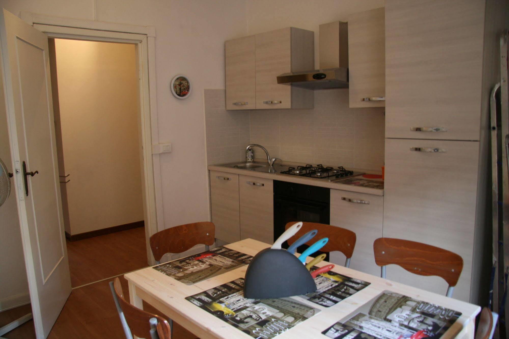 Trasteveredreamsuites B&B โรม ภายนอก รูปภาพ