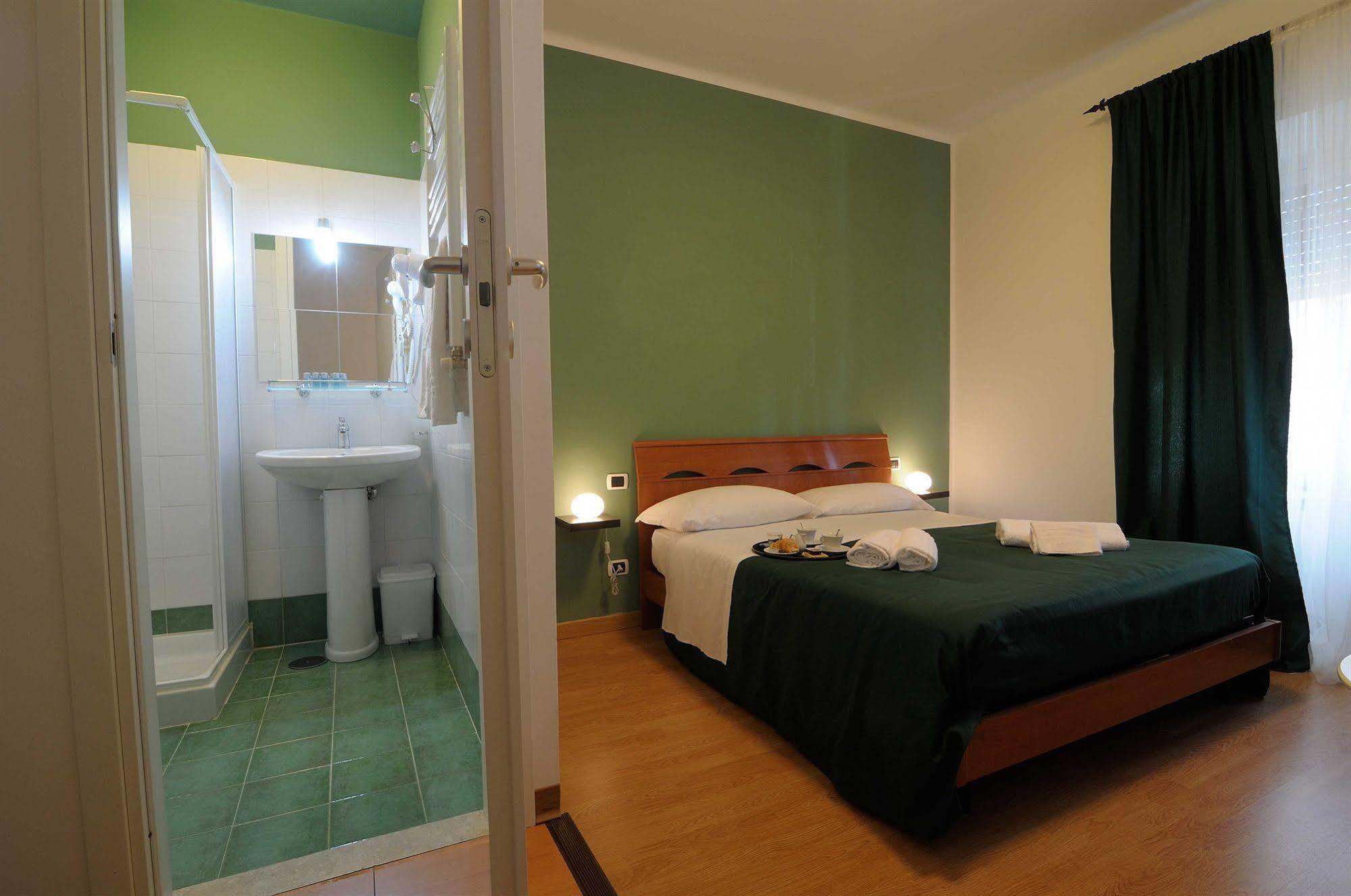 Trasteveredreamsuites B&B โรม ภายนอก รูปภาพ