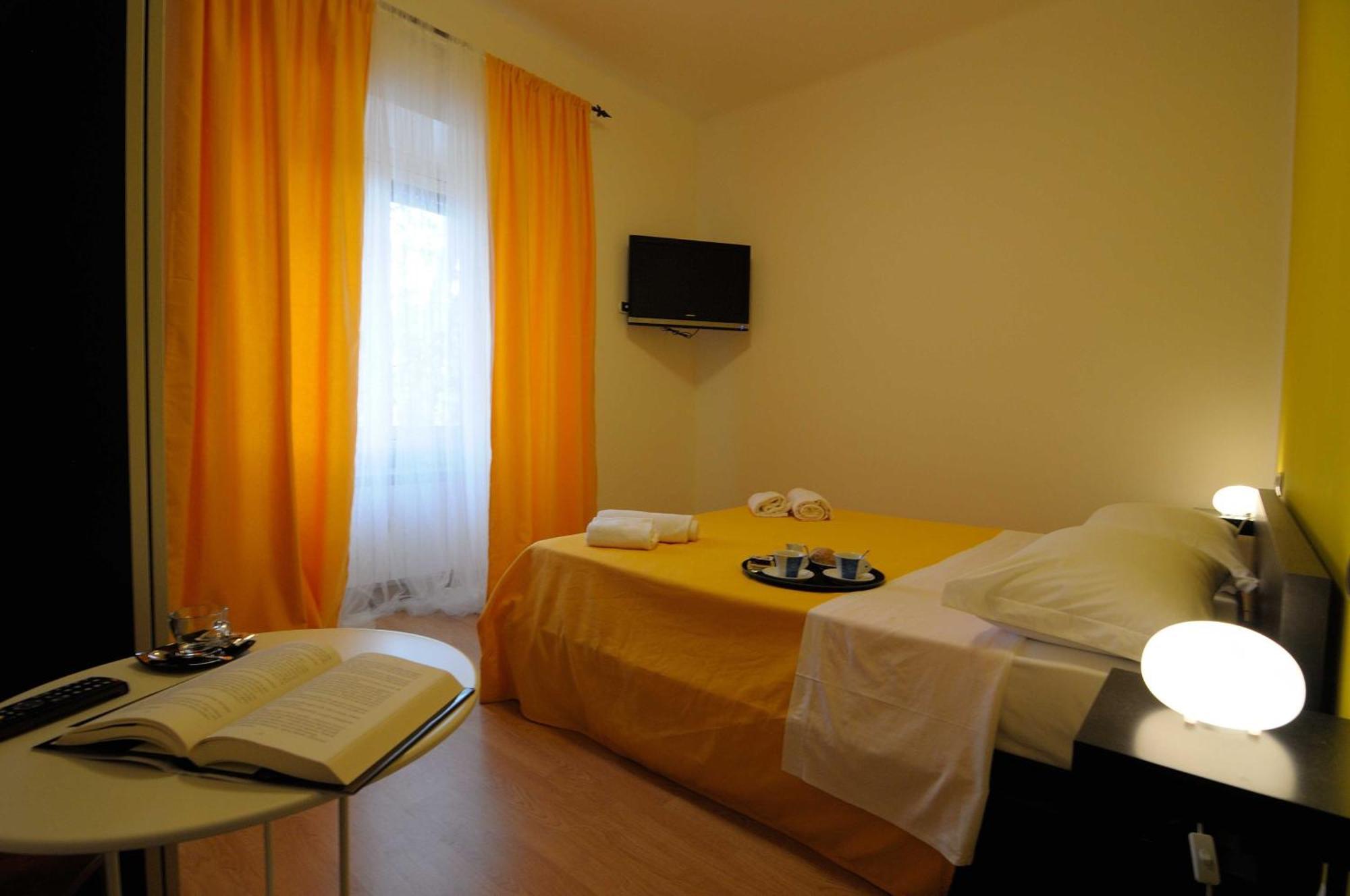 Trasteveredreamsuites B&B โรม ภายนอก รูปภาพ